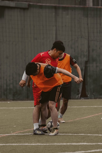 接应身后